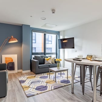 Premium En Suite - Image 10